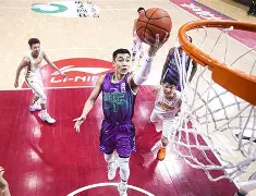 关于高诗岩19分山东胜浙江胡金秋22分广厦胜宁波的信息