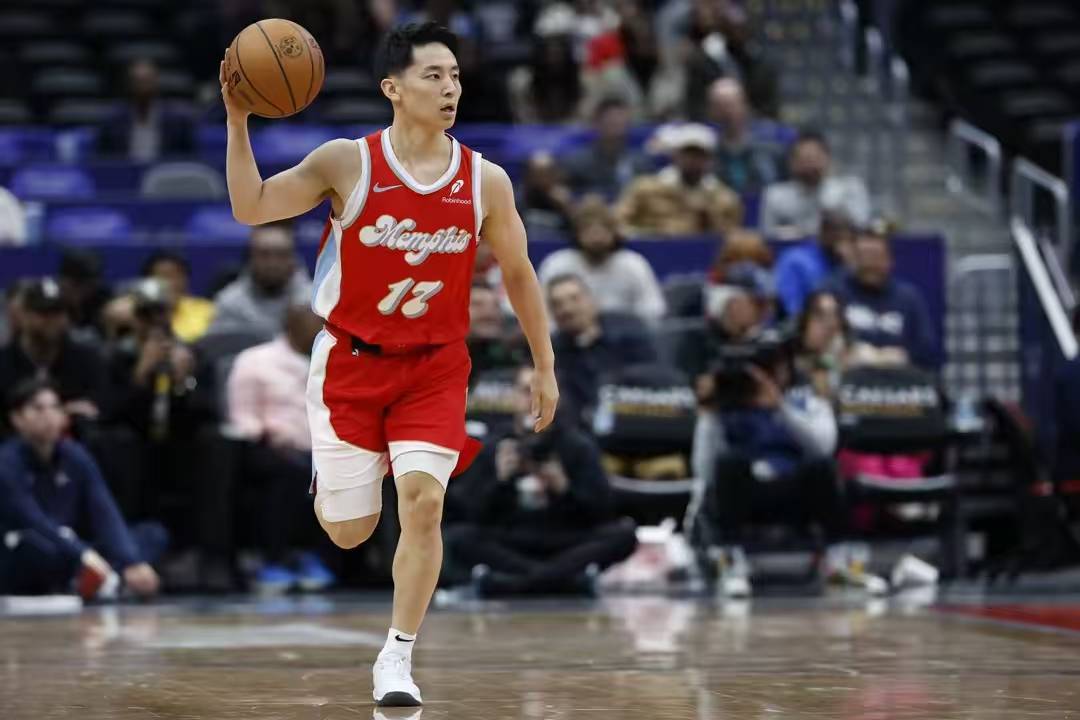 爱游戏体育-关于想回欧洲！瓦兰寻求买断合同掘金正说服他留在NBA的信息