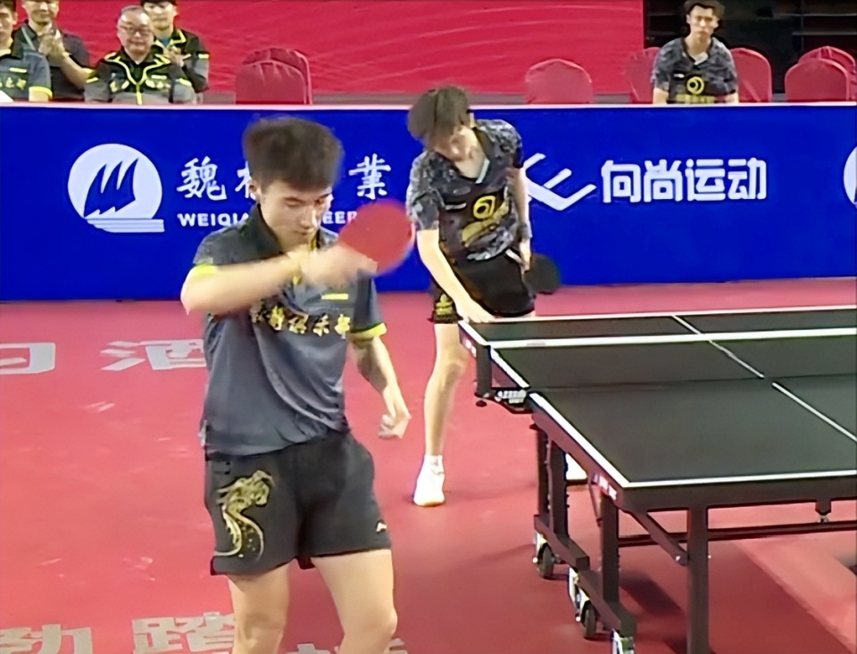 山西队恶战广东，赢得壮烈苦战